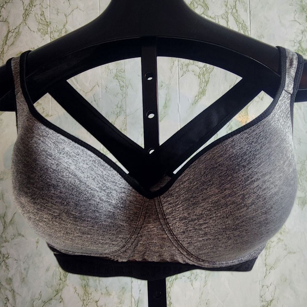Body Form Sports Bra